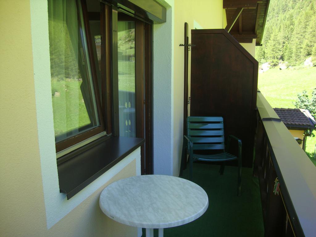Haus Sonnschein Bed & Breakfast Solden Exterior photo